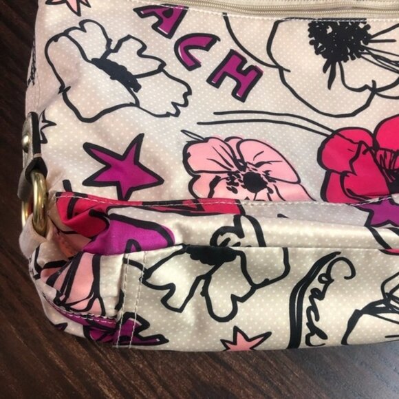 Coach Kyra Poppy Daisy Floral Messenger Bag - Picture 11 of 16